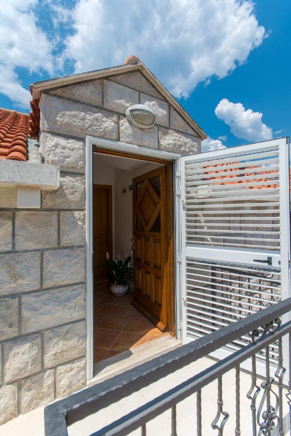 Modern Apartment With Sea View Dubrovnik Exterior photo